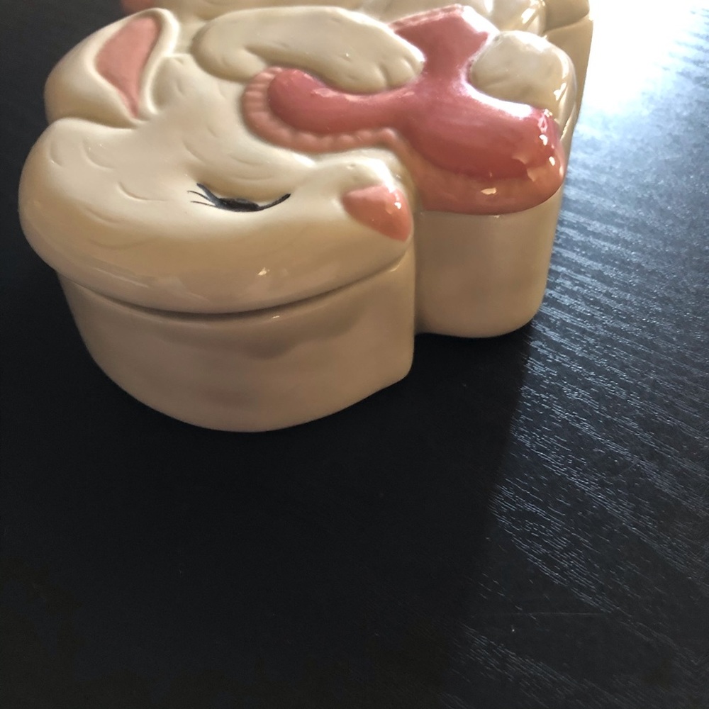 Vintage Ceramic Rabbit Trinket Holder - Picture 6 of 7